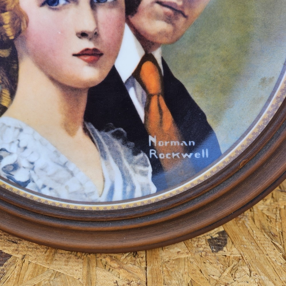Norman Rockwell Portrait Plate with Brown Frame - Picture 9 of 16